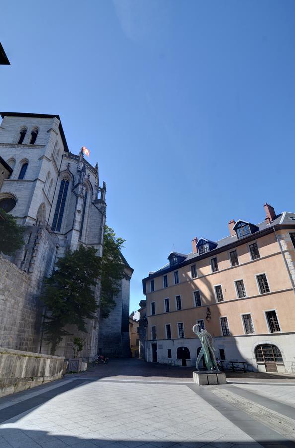 Les Petits Boudoirs De Savoie Apartment ชองเบรี ภายนอก รูปภาพ